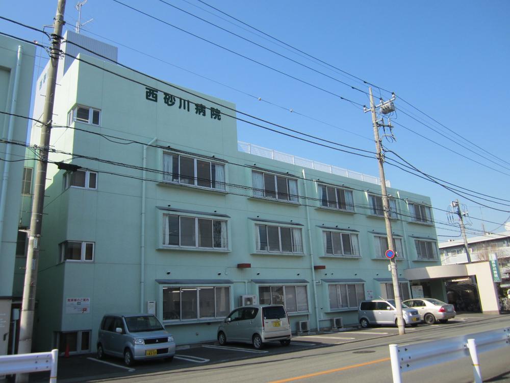 Hospital. Nishisuna River 750m to the hospital