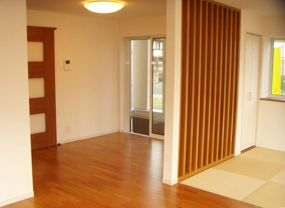 Living. ● spacious living