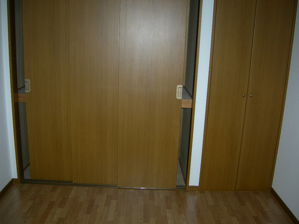 Receipt. Storage lot