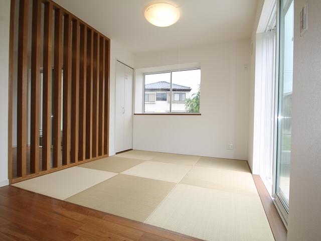 Non-living room. 13 Building Local (August 2013) Shooting