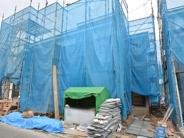 Local appearance photo. 10 Building Under construction