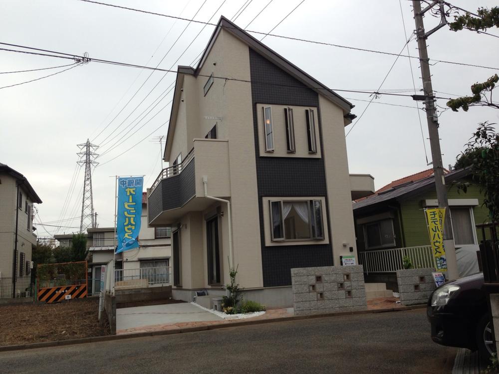 Same specifications photos (appearance). (B Building) same specification