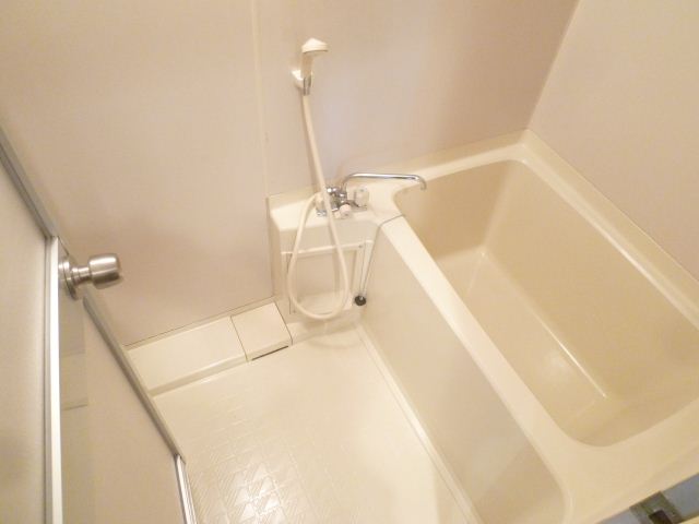 Bath. It is a popular bus toilet another bath ☆