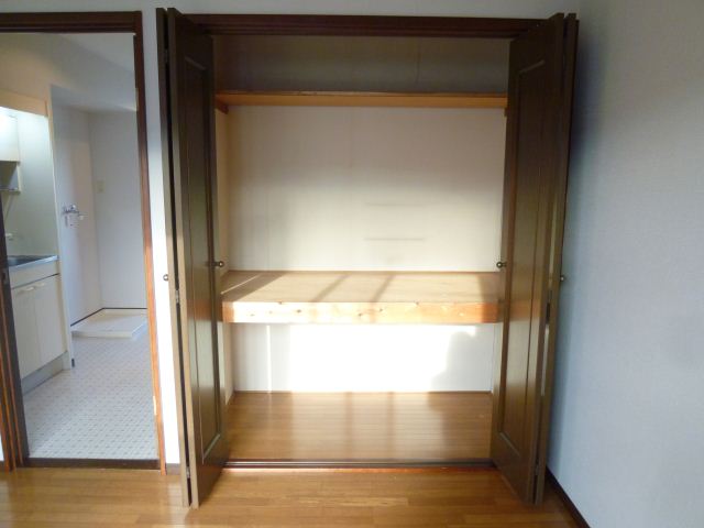 Receipt. There are storage ☆