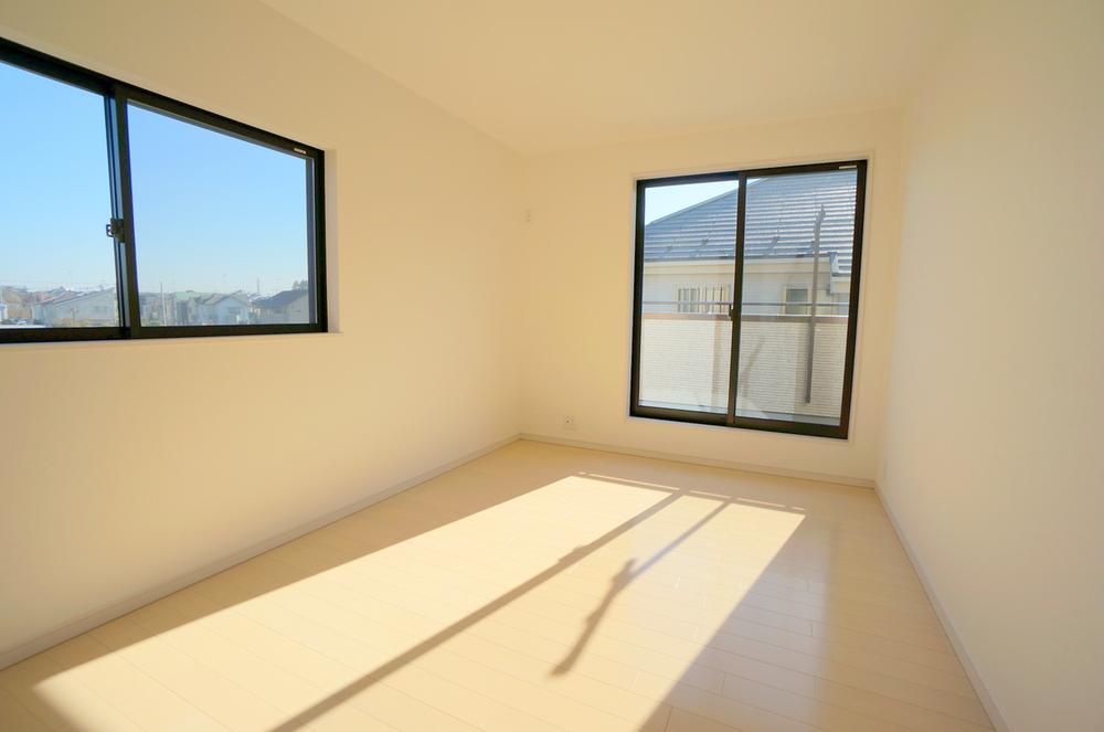 Non-living room. December 2013 shooting 6 Building