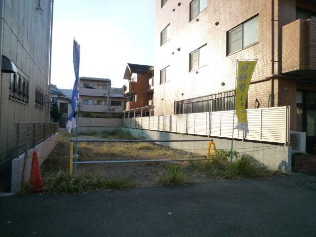 Local land photo. Local (11 May 2013) Shooting