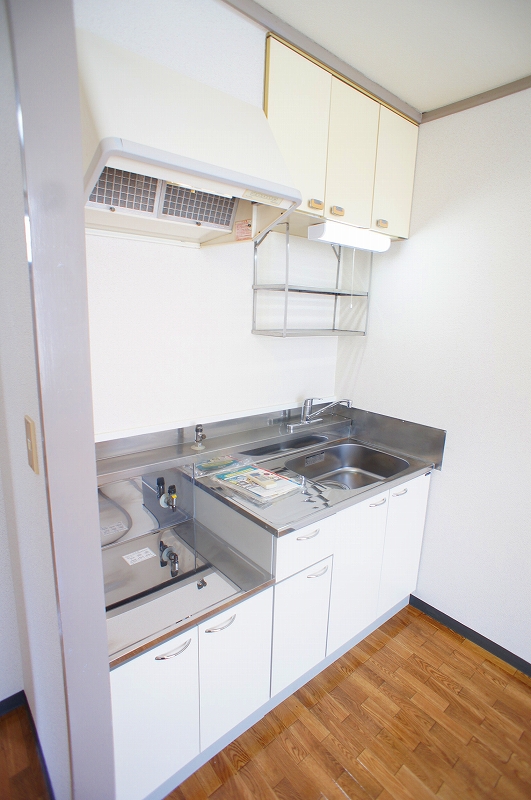 Kitchen. A clean kitchen