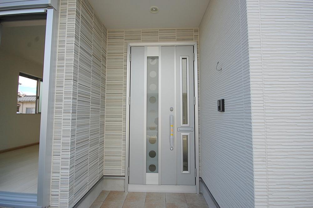 Entrance. 2013 October shooting