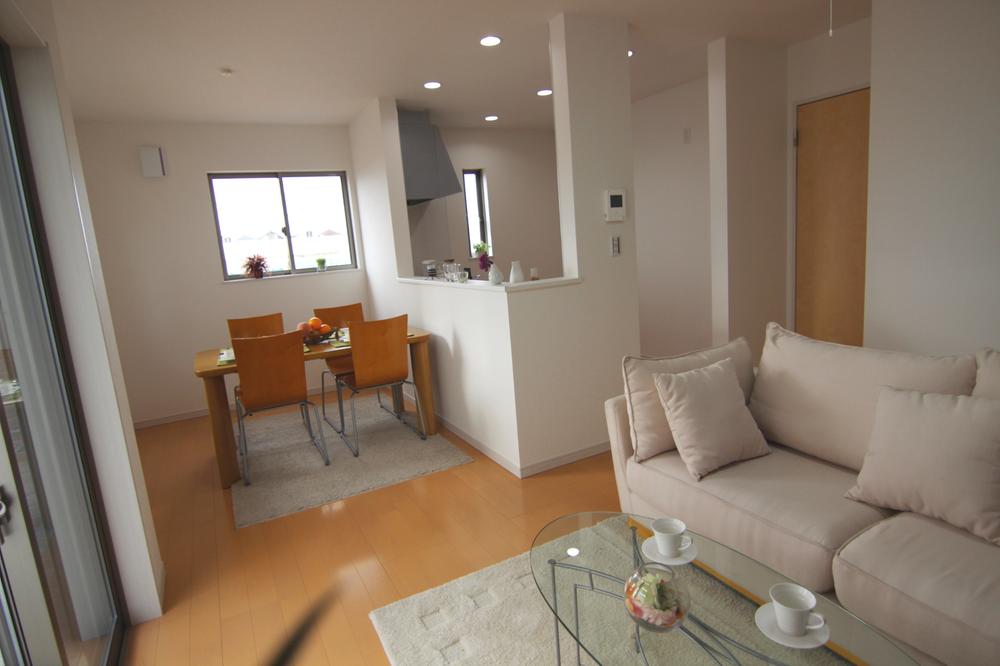 Living. 14 Building LDK Indoor (12 May 2013) Shooting