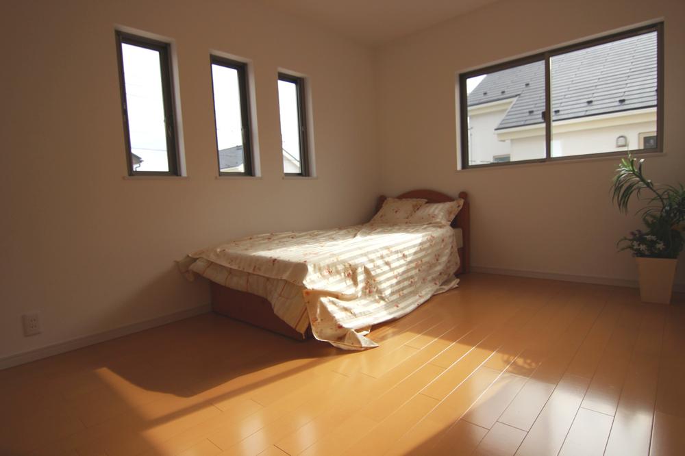 Non-living room. Second floor Western-style room (12 May 2013) Shooting