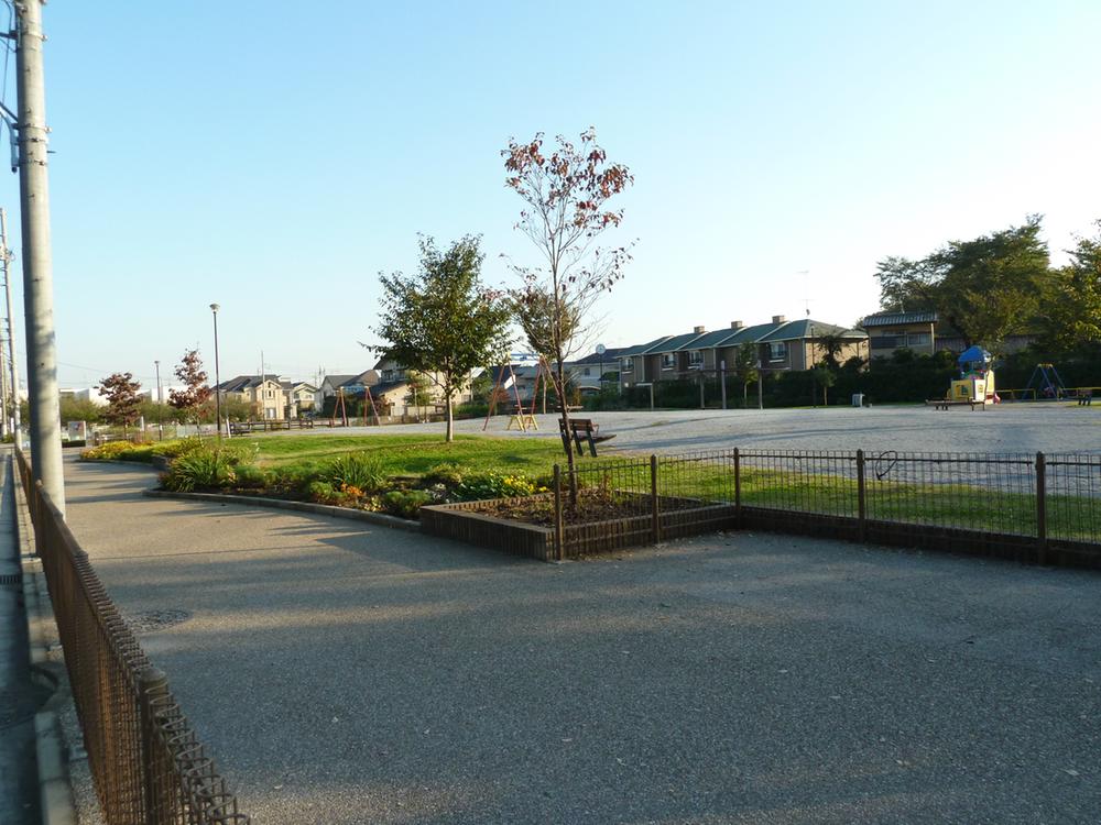 park. Until Mikagekyo park 550m