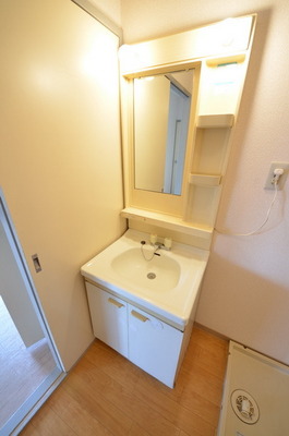 Washroom. ☆ It is the washstand of independence ☆