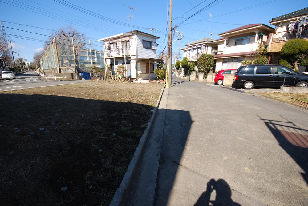 Local photos, including front road. Local Photos