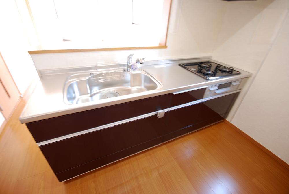 Same specifications photo (kitchen). The company construction cases