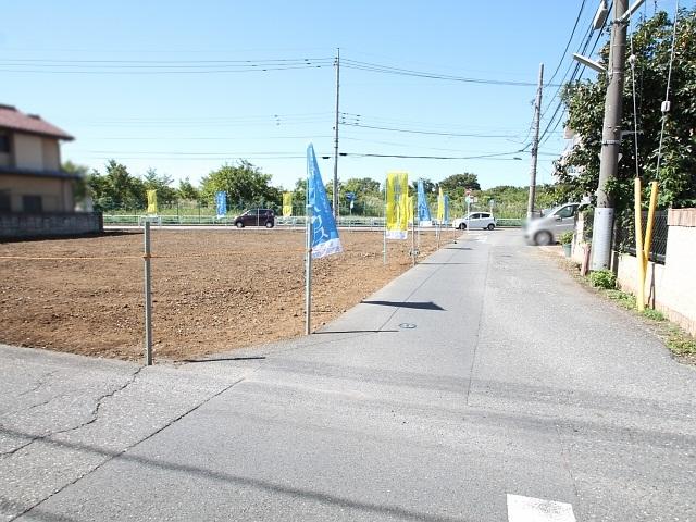 Local photos, including front road. 1-chome panoramic view Tachikawa Sunagawa-cho Vacant lot
