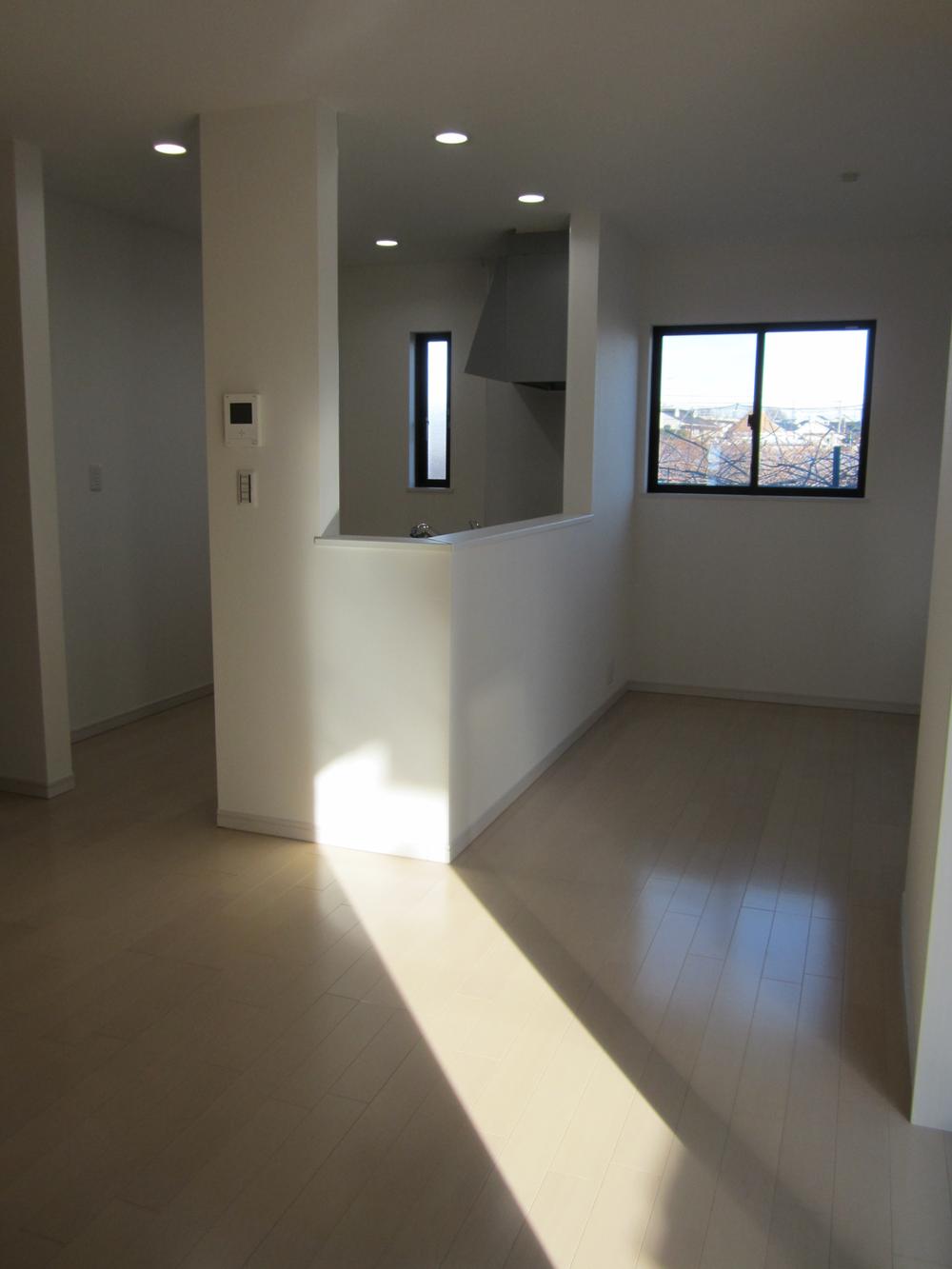 Living. Indoor (12 May 2013) Shooting