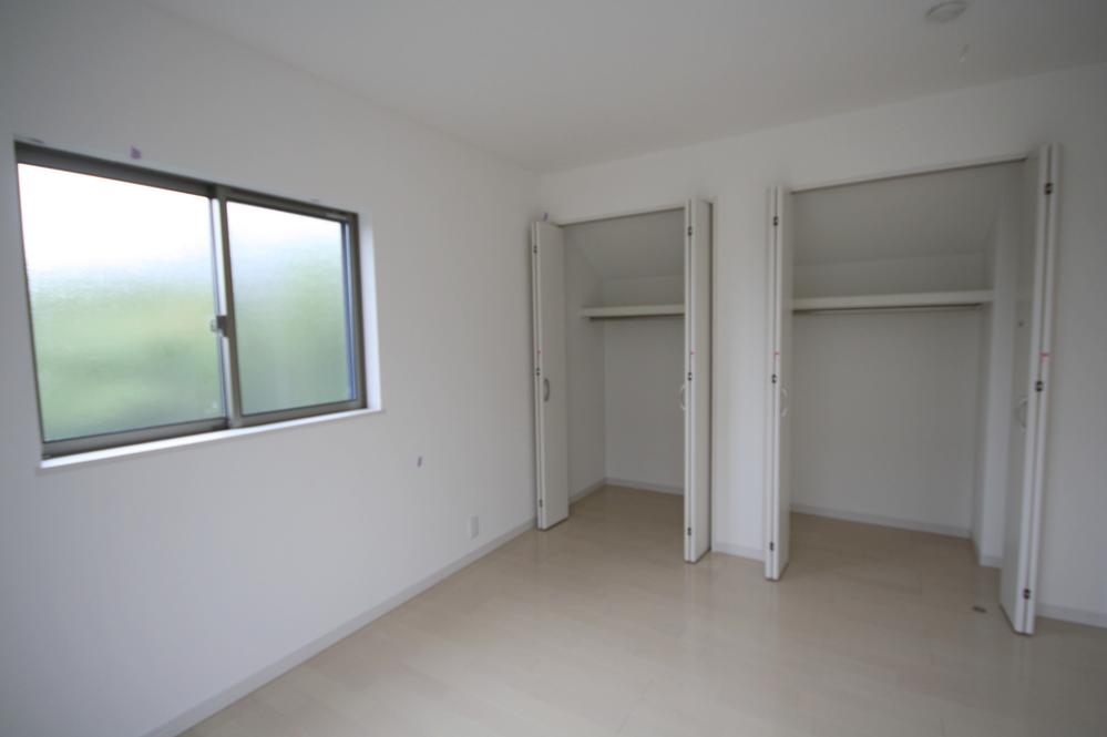 Same specifications photos (Other introspection). The company construction cases