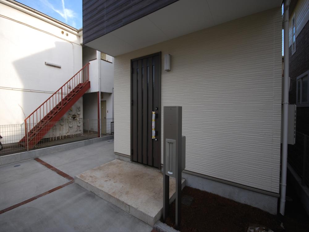 Local appearance photo. 2013 October shooting