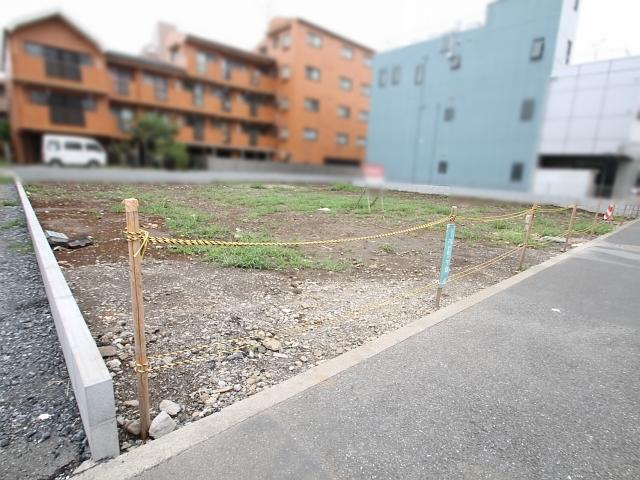 Local land photo. Vacant lot