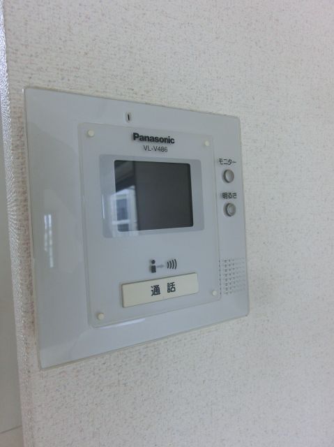 Security. Since the color of TV monitor with Hong crime prevention surface also GOOD ☆