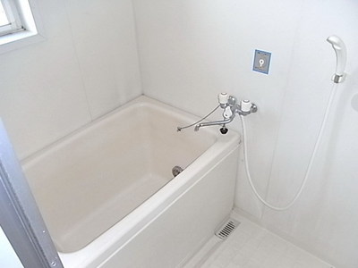 Bath. Reheating function with bus