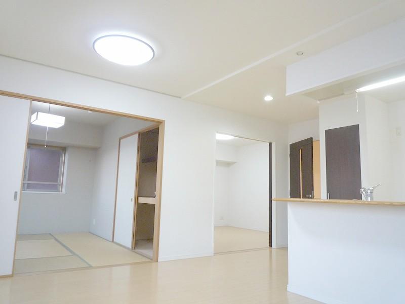 Living. There is a Japanese-style room is next to the LDK