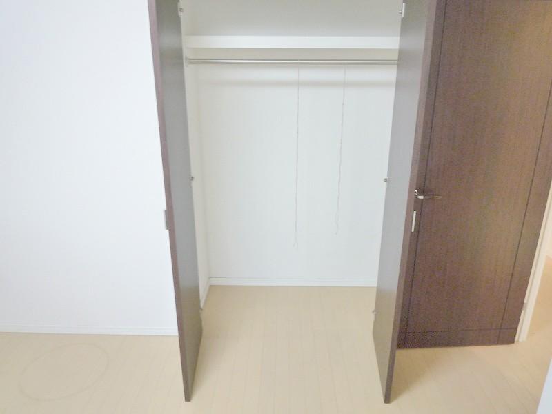 Receipt. Storage is also abundant