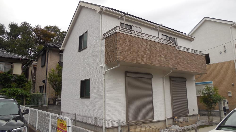 Local appearance photo. Local (10 May 2013) Shooting