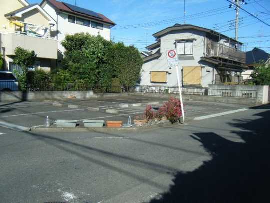 Local land photo. Shooting from the southwest side (2013 October shooting)