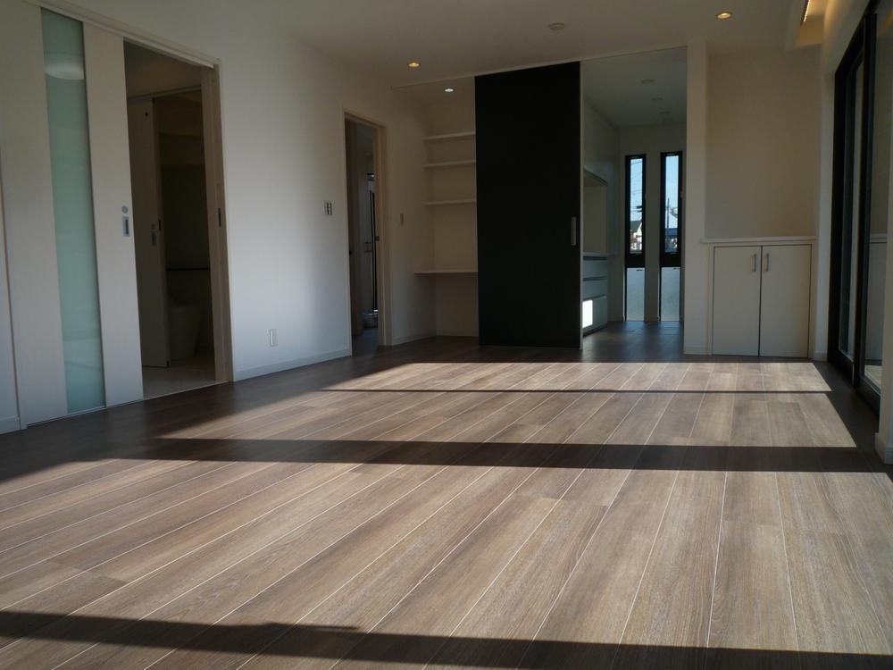 Living. Indoor (12 May 2013) Shooting