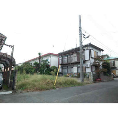 Local land photo. Local Photo 1