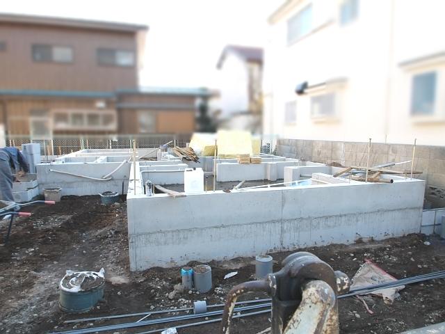 Local appearance photo. 1 Building Foundation