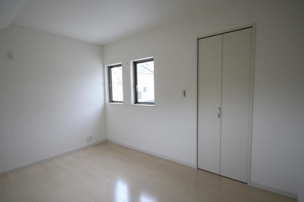 Same specifications photos (Other introspection). The company construction cases