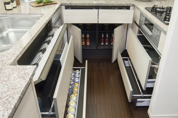 Also easy to take out the back of things can store plenty "All slides housed"