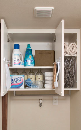 Receipt.  [Laundry cube] Recent washing machine size, detergent ・ Hanger etc., Comfortable design measure the size of everything. We ingenuity that was standing on the women's point of view.