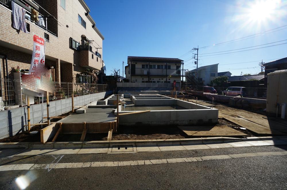 Local appearance photo. Local shooting