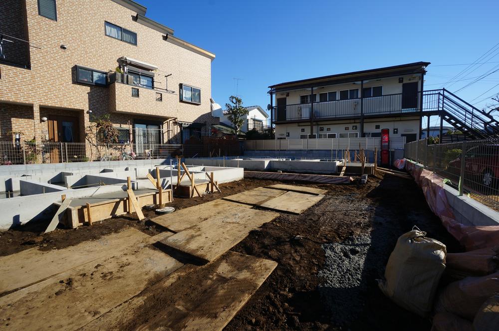 Local appearance photo. Local shooting