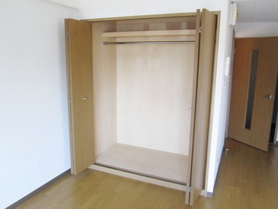 Other Equipment. ☆ Storage of large capacity ☆