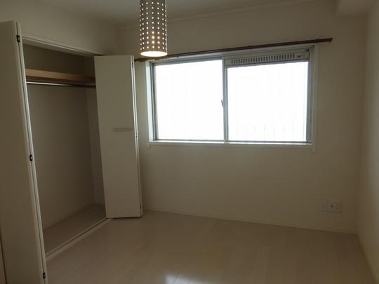 Other introspection. Western style room