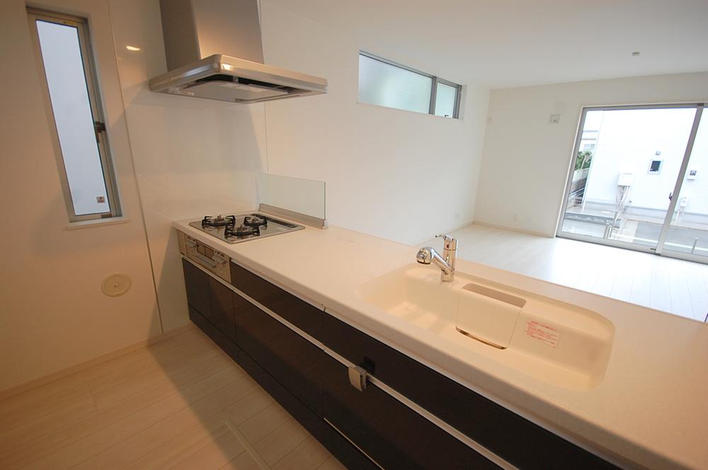 Kitchen. 2013 October shooting