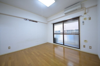 Living and room. ☆ Free to arrange space ☆