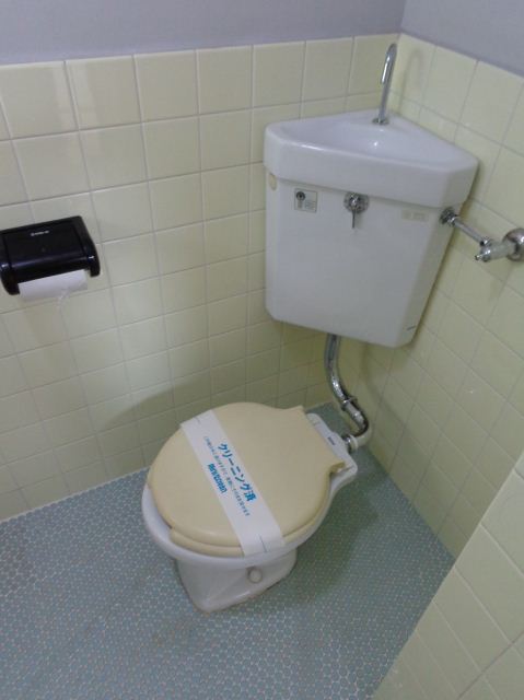 Toilet. ☆ Toilet ☆