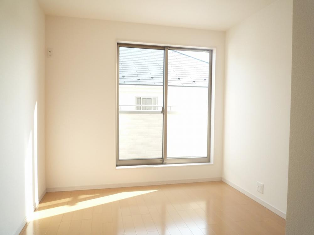 Non-living room. 14 Building Western-style 5 Pledge