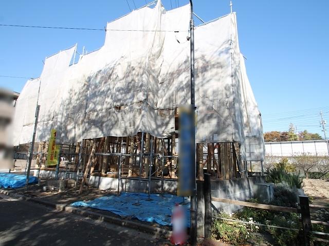 Local appearance photo. B Building Under construction