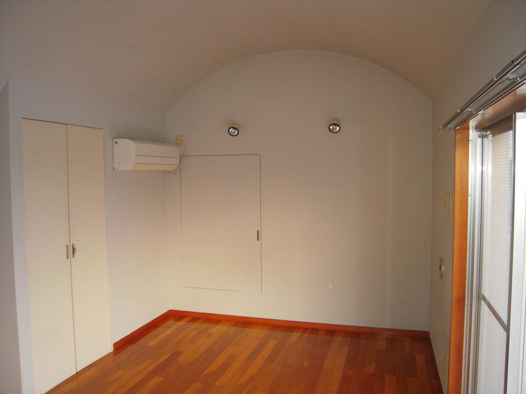 Other. Flooring 10.5 Pledge