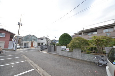 Other. Until the other (Other) 10m