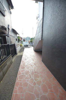 Other. Until the other (Other) 10m