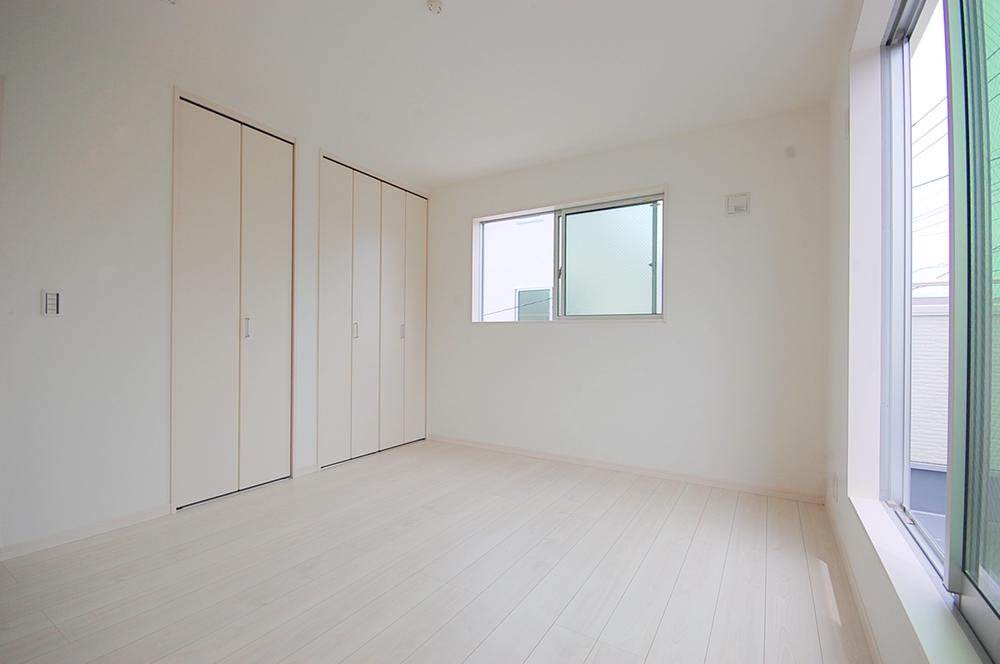 Same specifications photos (Other introspection). The company construction cases