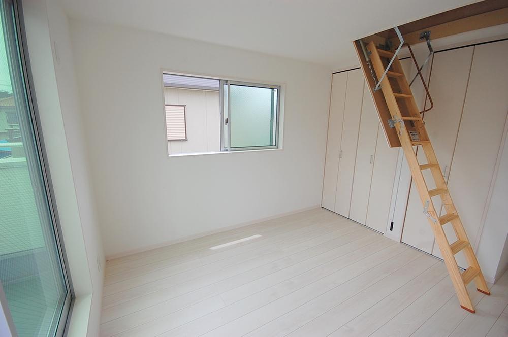 Same specifications photos (Other introspection). The company construction cases