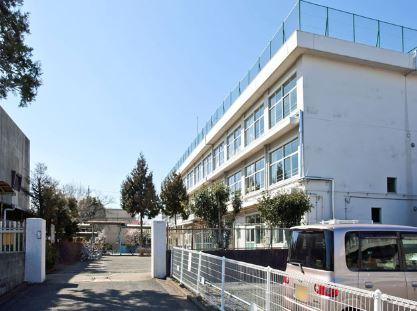 Primary school. Tachikawa Municipal tenth elementary school up to 400m
